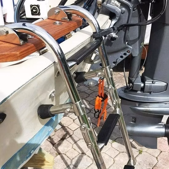 Трехступенчатые лестницы для домашнего использования из нержавеющей стали